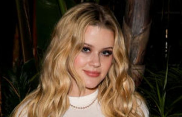 Reese Witherspoon’s daughter, Ava Phillippe, calls out body-shaming online