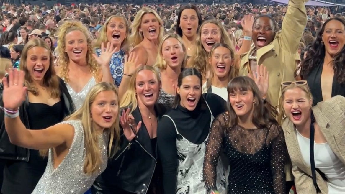 Surprise! USA water polo team gets tickets to see the Eras Tour in Paris from Taylor Swift
