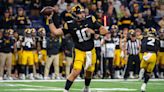 Iowa quarterback D. Hill enters transfer portal