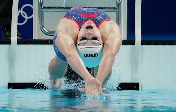 Missoula's Katharine Berkoff advances to finals of 100 backstroke at Paris Olympics