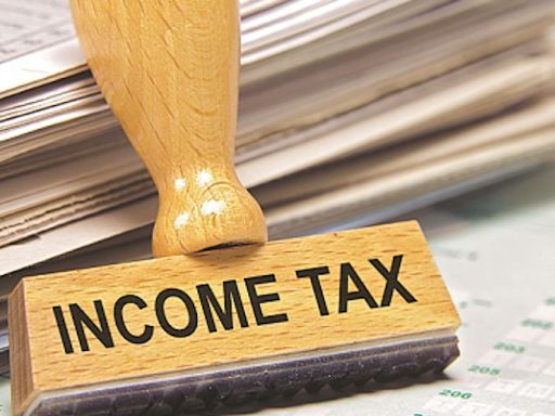 Last-minute ITR filers face glitches galore on income tax portal: ‘Infosys got ₹4,200 crore for this?’