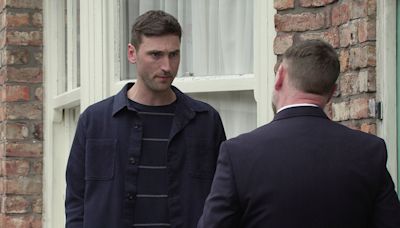 Corrie villain Kit moves onto the cobbles and gets a surprising love interest