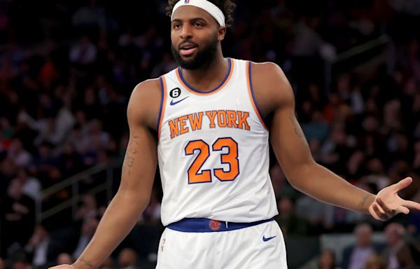 Knicks' Center Exposes Superstar Bias