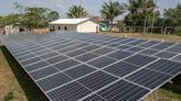 La energía solar alivia el impacto de la sequía en las aldeas amazónicas más aisladas
