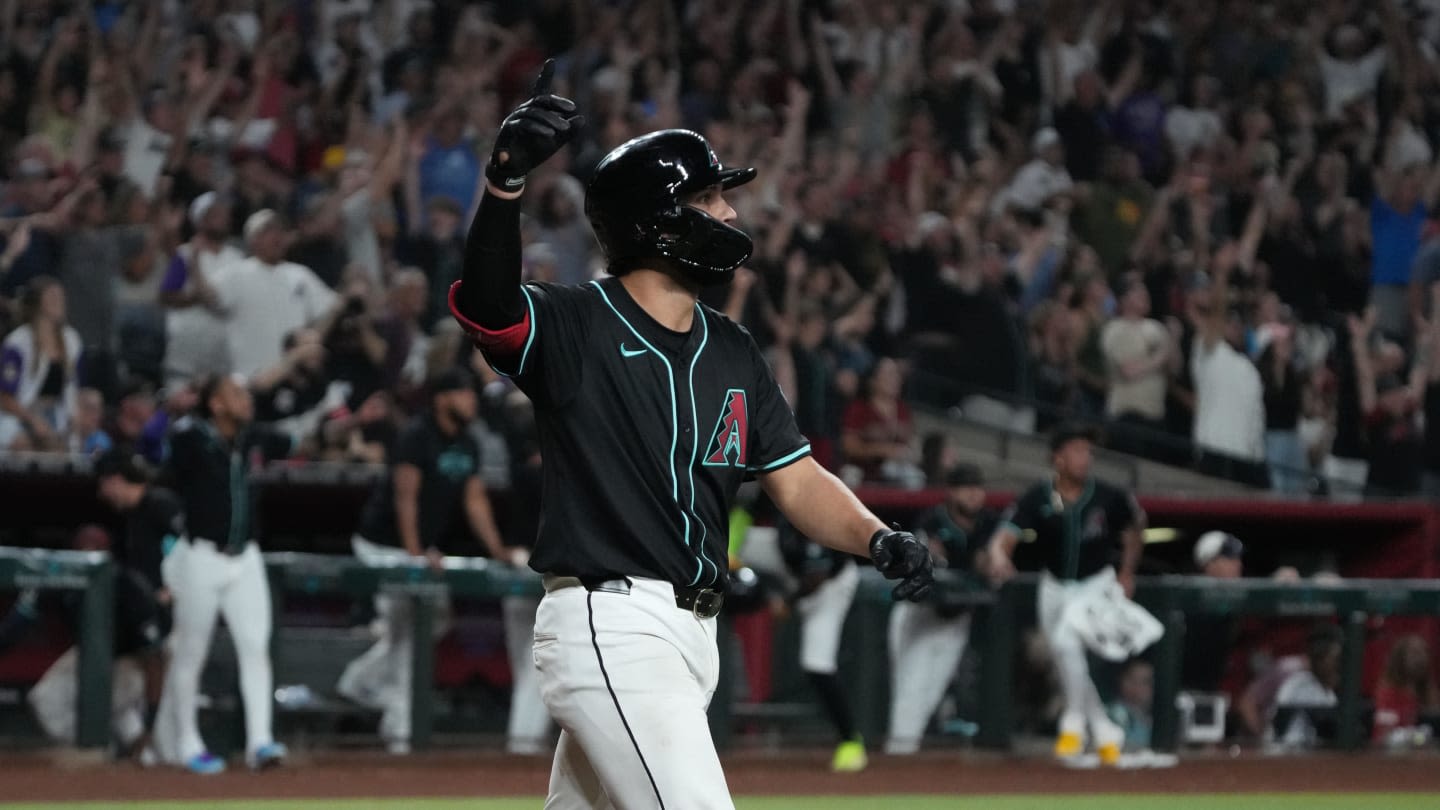 Diamondbacks Clubhouse Reaction to Adrian Del Castillo's Walkoff Homer