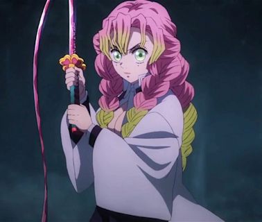 Este fantástico cosplay de Mitsuri de Demon Slayer muestra cómo luciría en la vida real