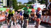 Vuelta a España stage 3: Sam Bennett doubles up with sprint victory