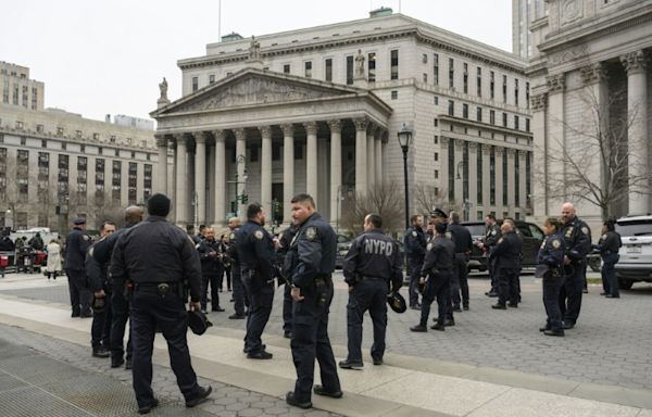 NYC Synagogues And Museum Receive Fake Bomb Threats, New York Officials Confirm