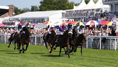 Goodwood: Big Evs hangs on to deny Asfoora in King George Qatar Stakes