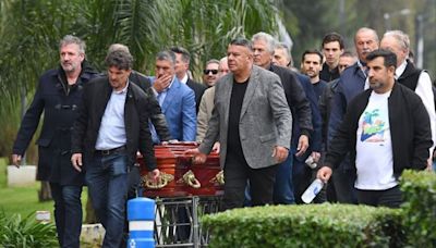 El último adiós a César Luis Menotti: familiares, campeones del mundo y varios dirigentes estuvieron presentes