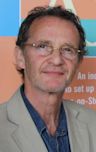 Anton Lesser