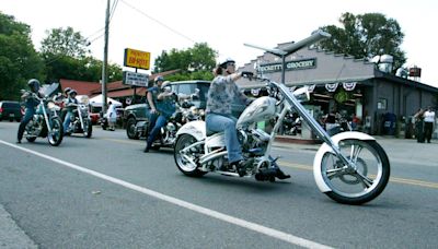 Video shows Brazilian motorcycle club, not Hells Angels on way to Colorado | Fact check