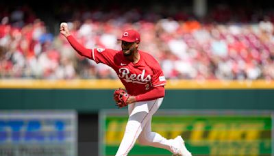 Wenceel Pérez slams a two-run homer in the eighth and Tigers rally to beat the Reds 5-4