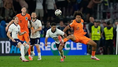 Man United signs Netherlands striker Zirkzee from Bologna for reported $47M