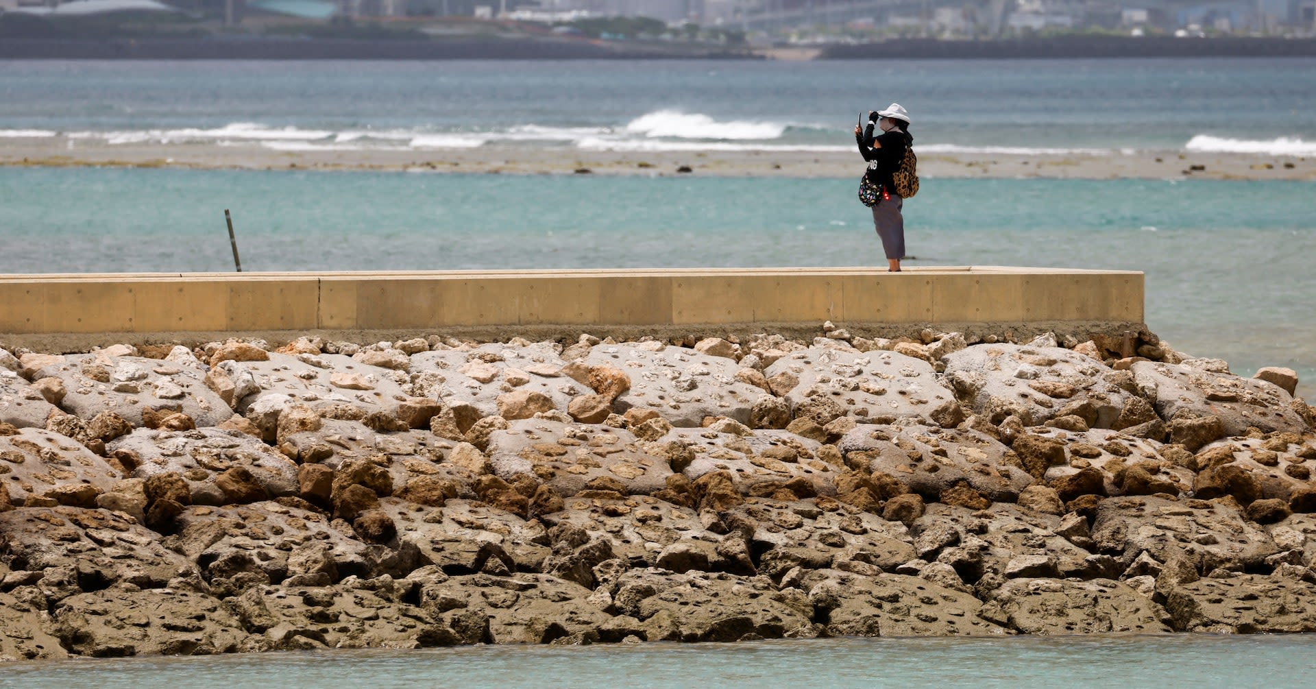 Japan weather bureau says 90% chance of El Nino ending by May