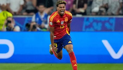 Los 10 momentos más destacados de España en la Eurocopa 2024: el golazo de Lamine, la unión con la afición, el tropezón de De la Fuente...