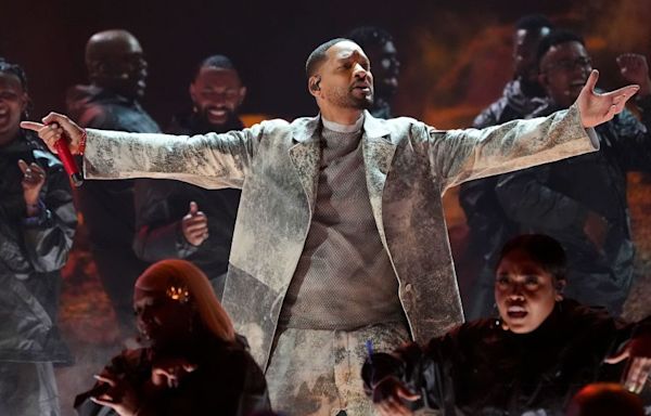 Will Smith debuts new song in fiery performance at the BET Awards