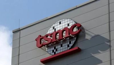 TSMC, Samsung consider building chip factories in UAE