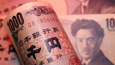 Yen hits four-week high, intervention questions circulate