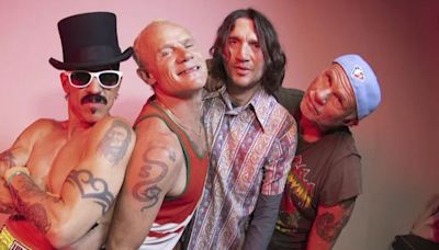 Red Hot Chili Peppers dará dos shows en el Movistar Arena de Santiago - La Tercera