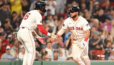 Red Sox rebound in a big way, crushing Mariners ace as trade deadline approaches