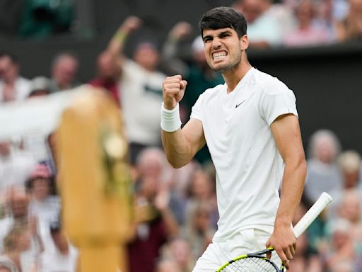 Alcaraz remonta para superar a Tiafoe e instalarse en la cuarta ronda en Wimbledon