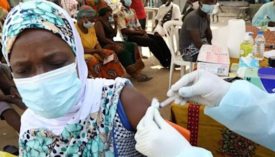 High-risk health workers can get routine Ebola vaccine, Gavi says - ET HealthWorld