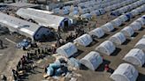 Damnificados por sismo en Turquía y Siria luchan por refugio