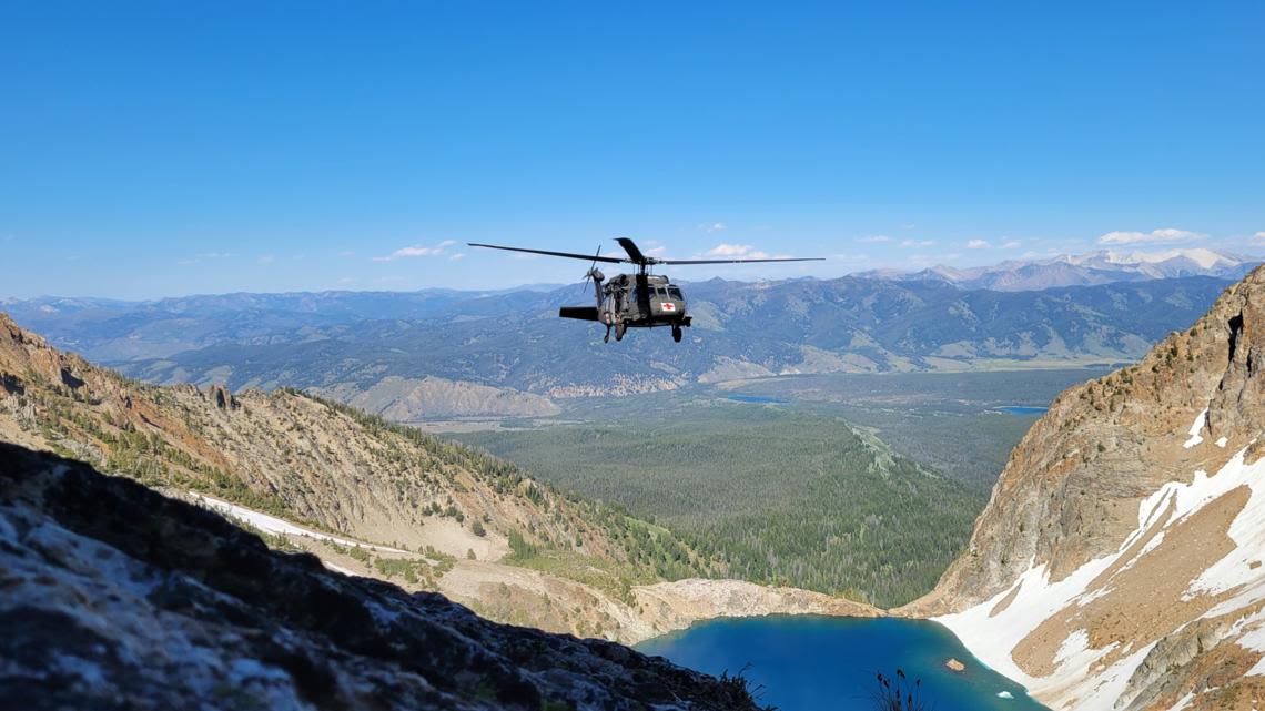 Idaho Army National Guard assists in rescue of hiker outside of Stanley