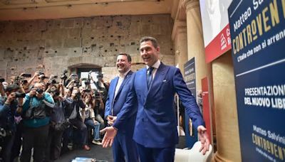 Lo show di Salvini e Vannacci: "Noi, coppia luciferina, uniti grazie alla sinistra"