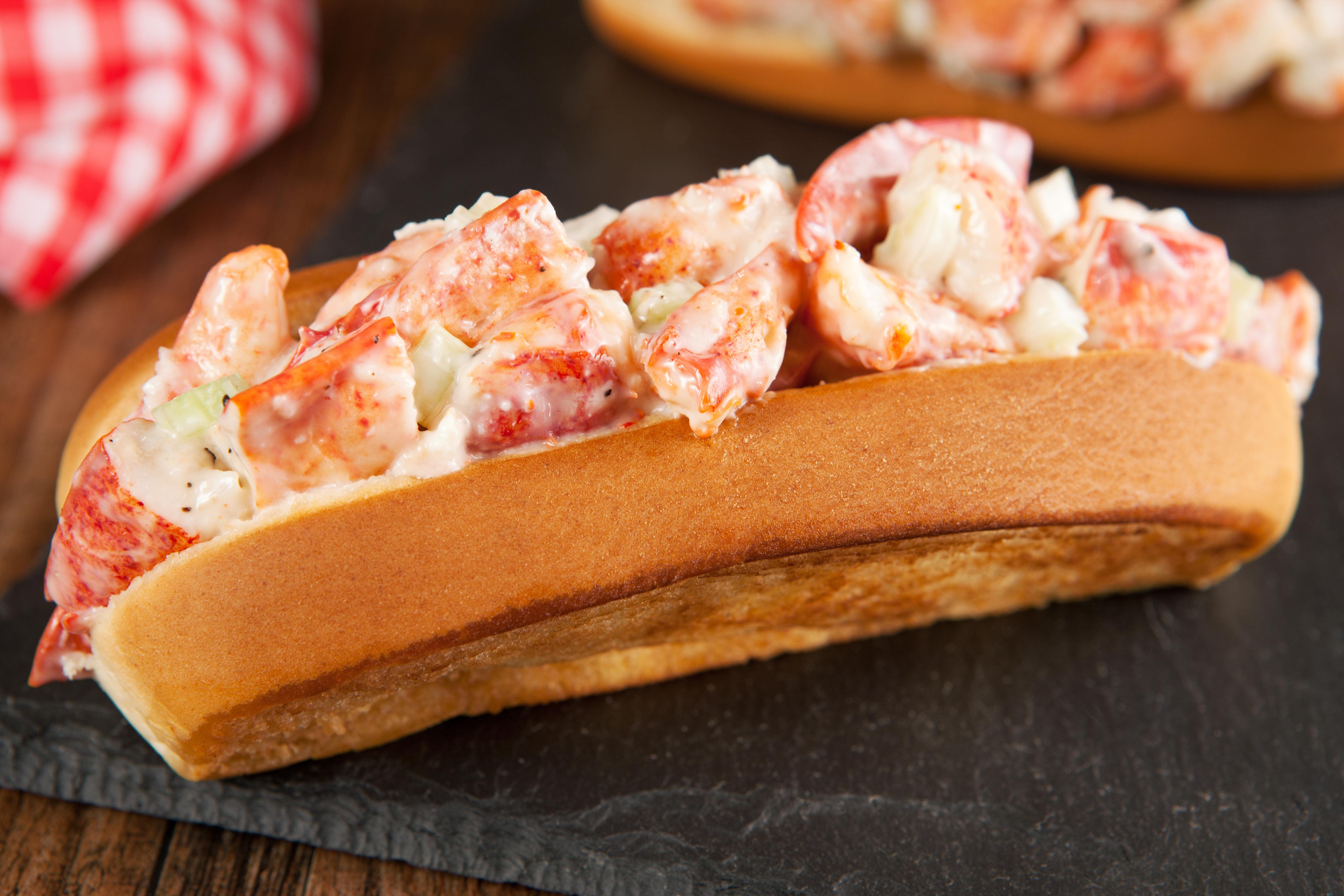 This Maine-based grocery store will be selling lobster rolls for less than $10 this summer