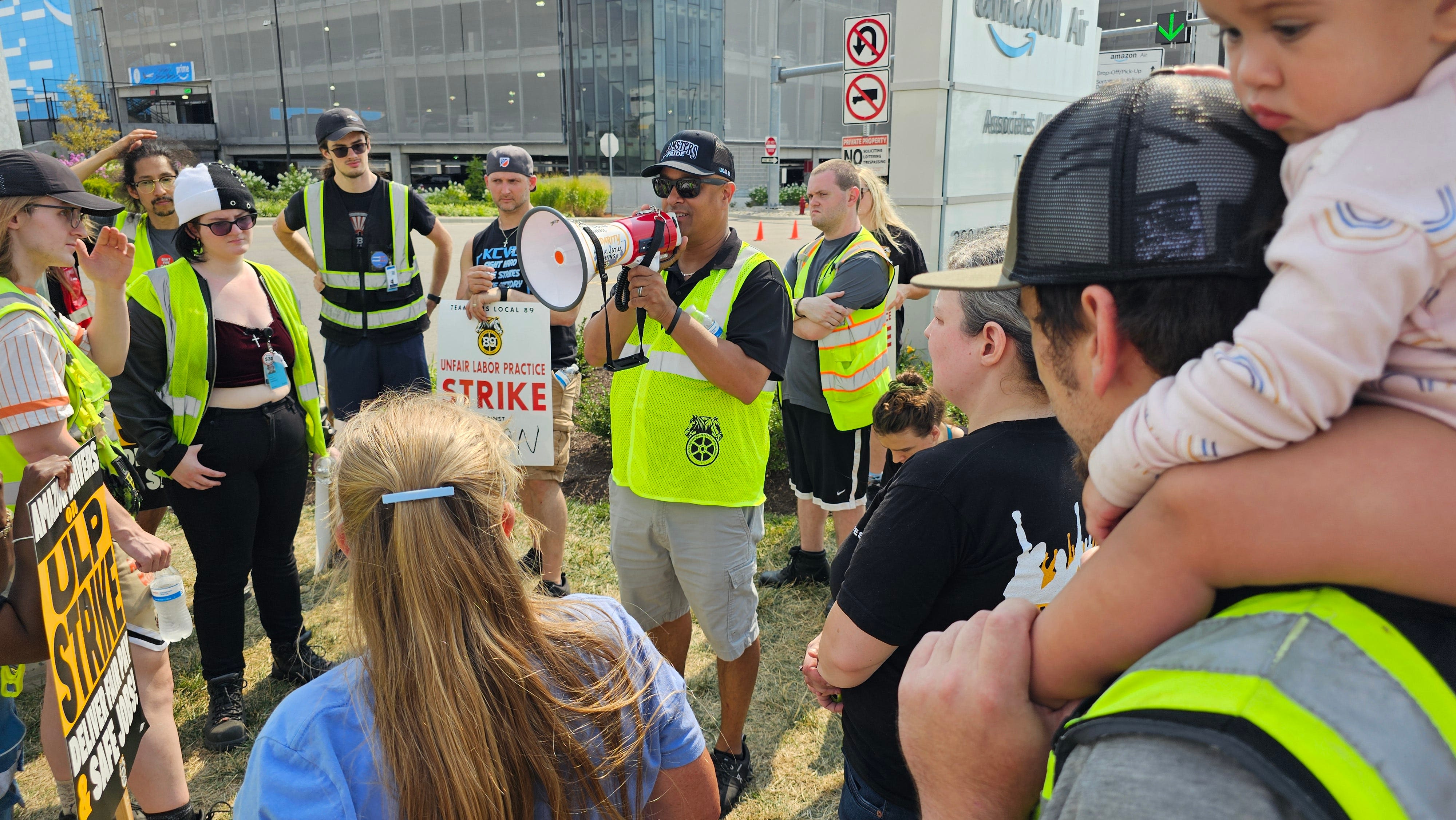 Louisville Teamsters union endorses presidential candidate despite no national endorsement