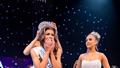 Miss Okemos wins Miss Michigan USA