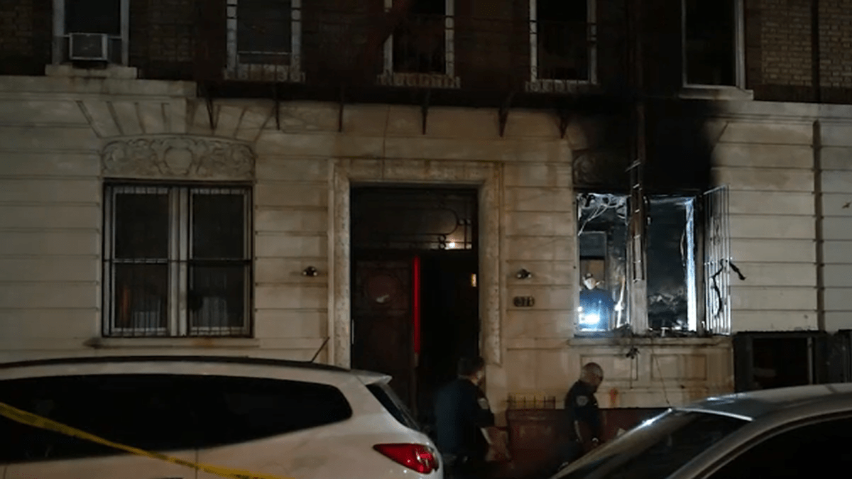 Brooklyn fire intentionally set kills 1: FDNY