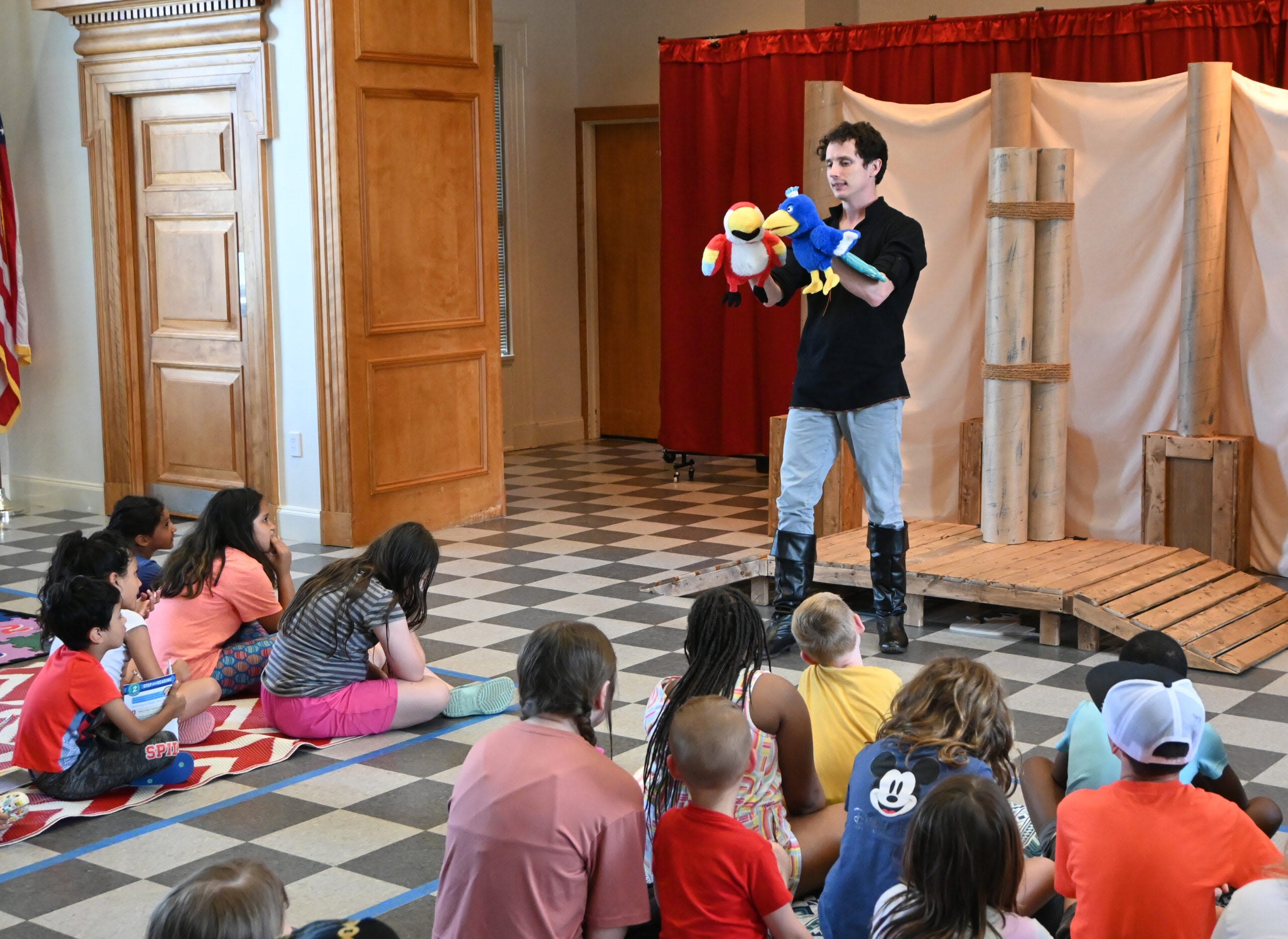 To be or not to be: special Hamlet performance teaches kids about Shakespeare - Salisbury Post