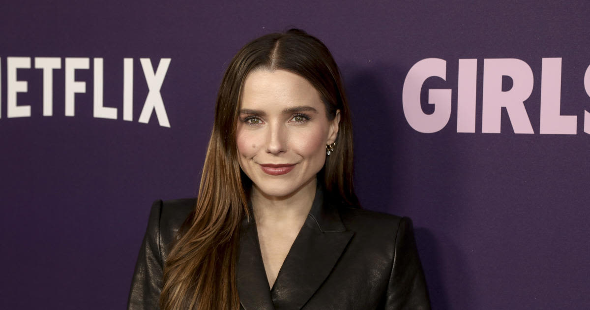 Sophia Bush comes out as queer in public essay, opens up about divorce