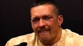 Oleksandr Usyk deja vacante título de la Federación Internacional de Boxeo