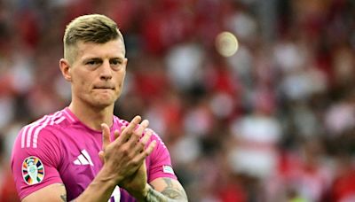 Kroos beklagt erneut Schwarz-Weiß-Berichterstattung