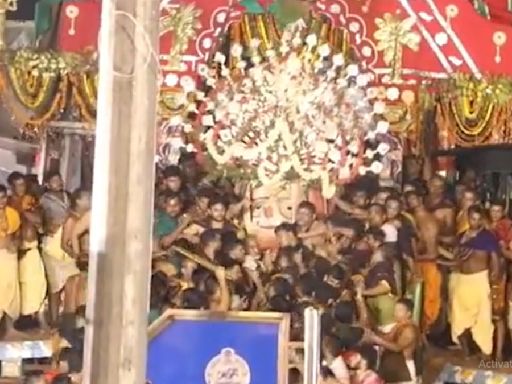 Lord Jagannath Puri Rath Yatra: 7 Hurt As Idol Of Lord Balabhadra Slips During Procession; Watch Video Of The Incident