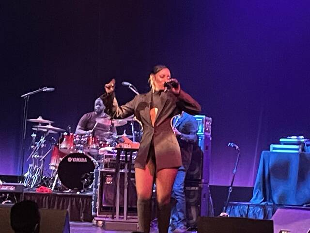 Mýa shared the love at August Wilson Center's 'Soul Sessions' Friday night