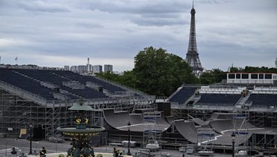 Governo francês faz 'limpeza' e expulsa imigrantes de Paris para Olimpíadas, mostra jornal