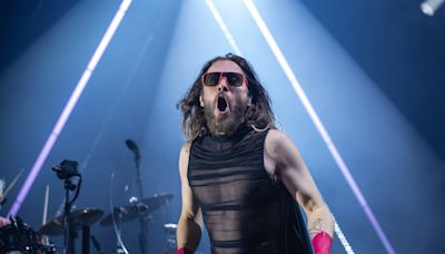 Jared Leto's Thirty Seconds to Mars kicks off tour in Milwaukee opposite GOP convention