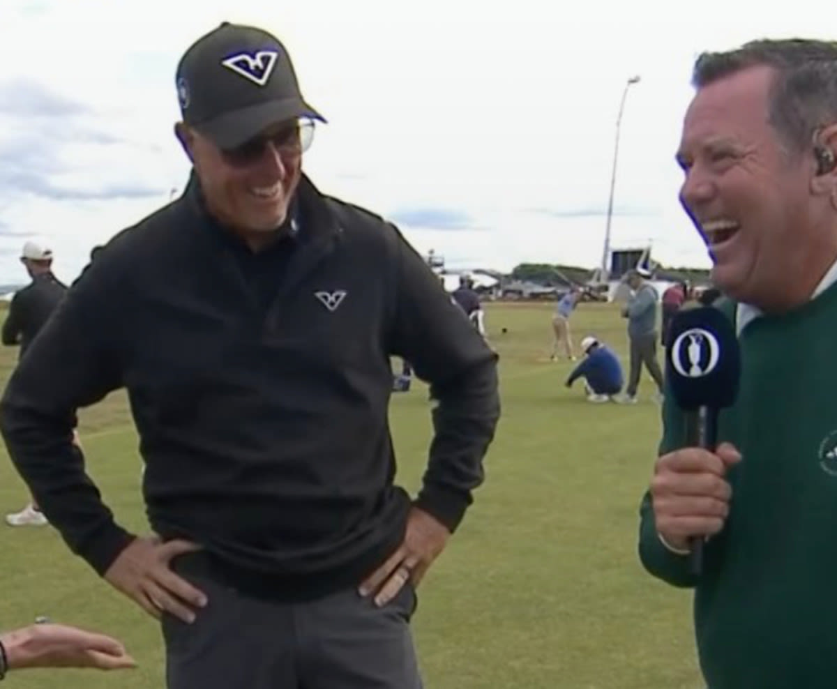 Phil Mickelson’s Open Championship Outfit Has Golf World Buzzing