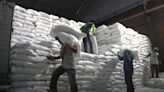 Emapa entrega 11.000 qq de harina y Confederación de Panificadores señala que no habrá incremento del pan