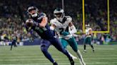 Pase de anotación de Lock en 4to periodo da triunfo a Seahawks, 20-17 sobre Eagles