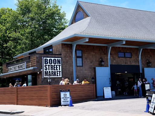 Boon Street Market brings something for everyone to Narragansett with food hall style