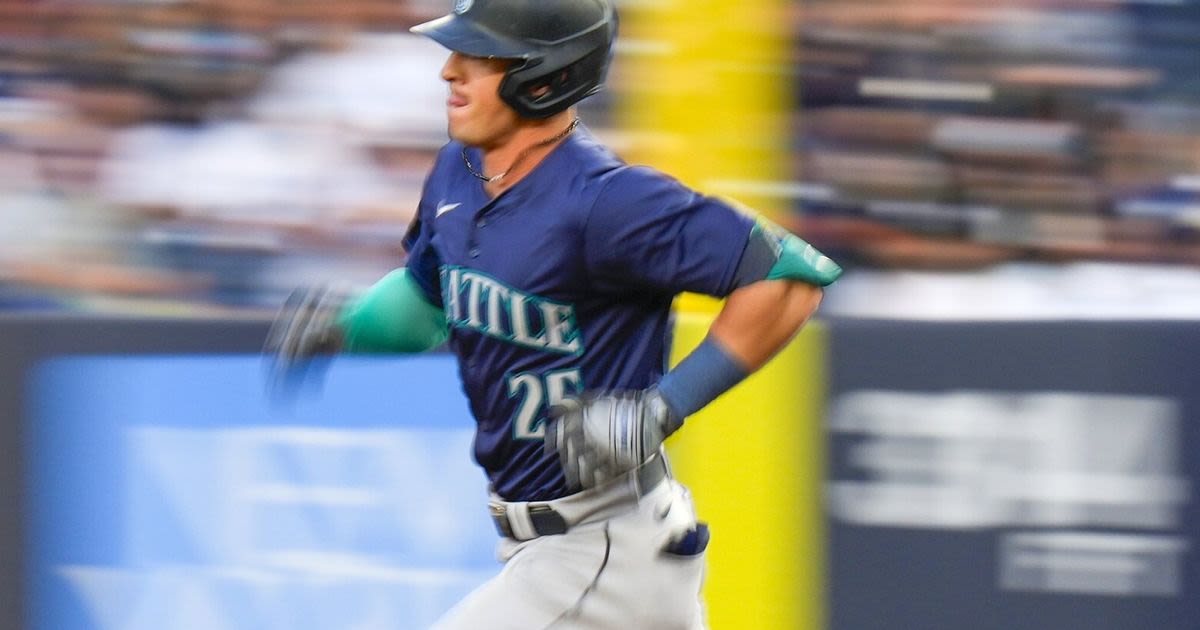 Where would the Mariners’ woeful offense be without Dylan Moore?