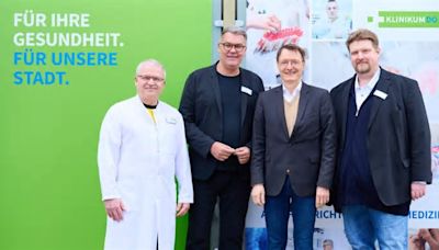 Gesundheitsminister Karl Lauterbach wirbt im Klinikum für seine geplante Krankenhausreform