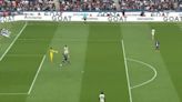 El insólito gol de Kylian Mbappé para PSG ante Lorient