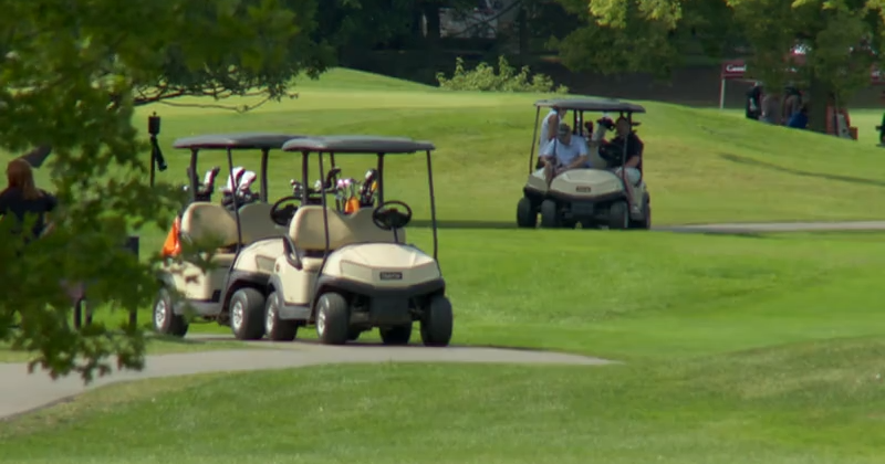 Gilda's Club Madison holds 17th annual Red Doors Golf Outing